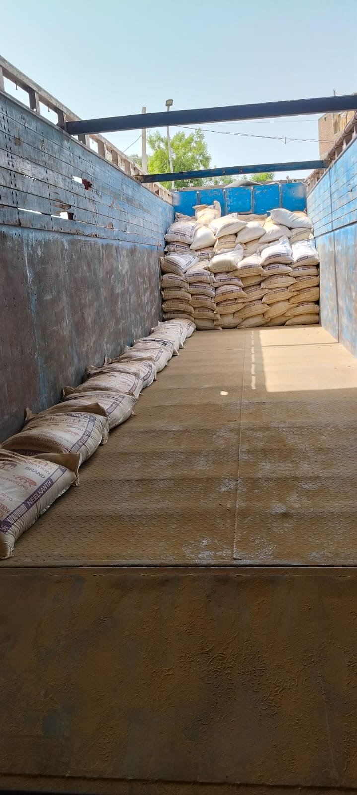 Bentonite loading and dispatch activity during supplier verification inspection in India